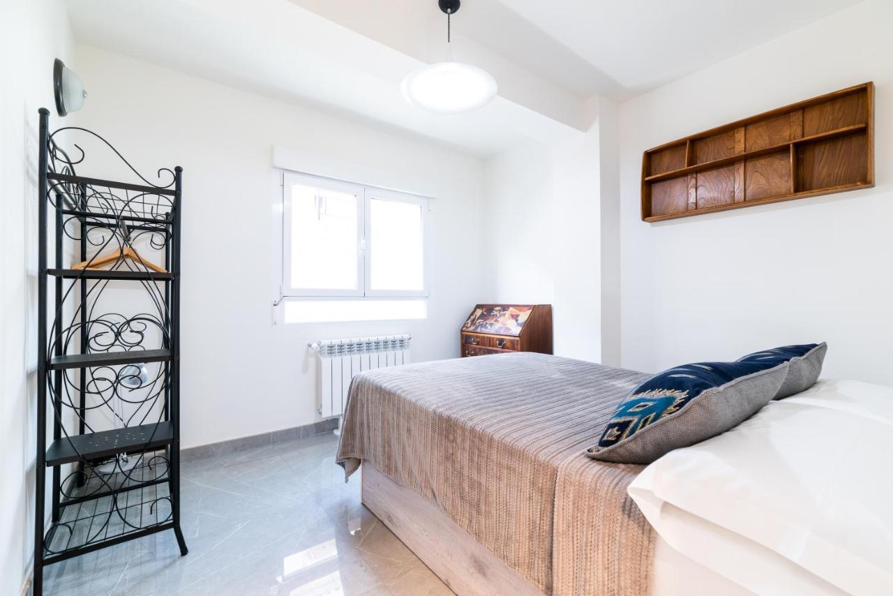 Apartamento Elegante Y Centrico Alojamiento En Granada Exterior foto