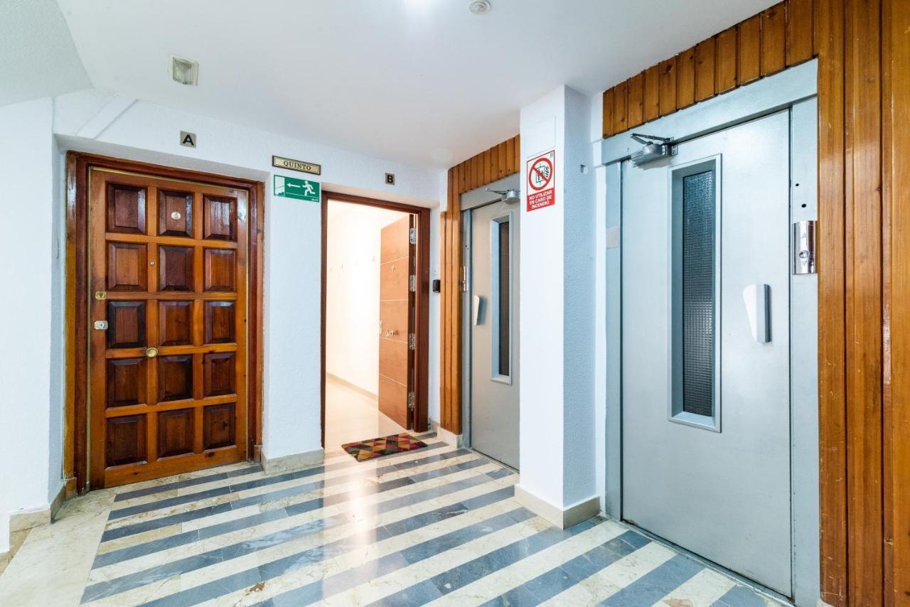 Apartamento Elegante Y Centrico Alojamiento En Granada Exterior foto